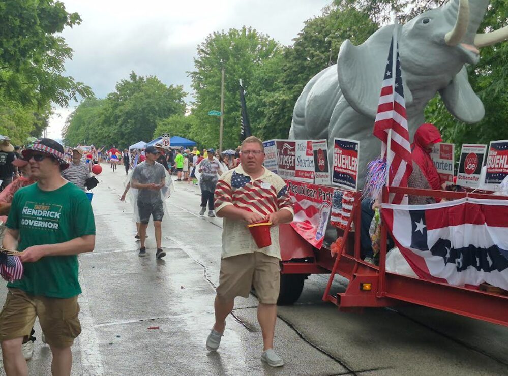 4th 25 GOP side