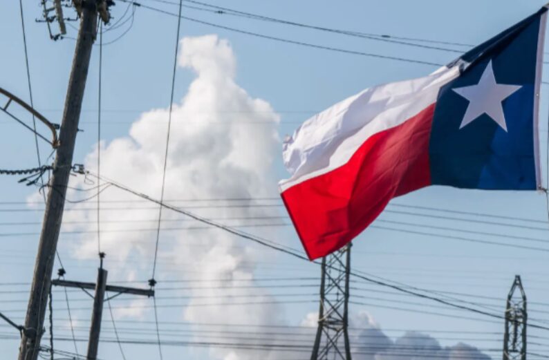 IL v TX Bloomberg 2 TXflag