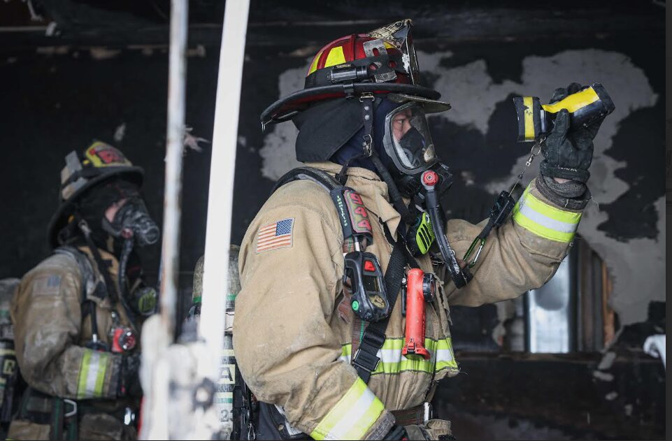 Huntley home 12-1- 25 firemen