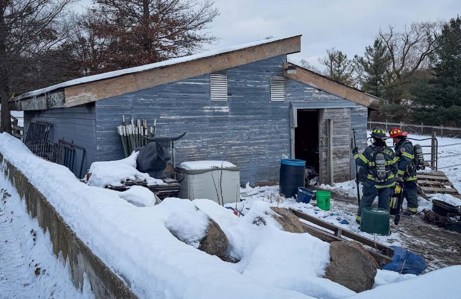 Wdstk barn fire 12-10-25 2
