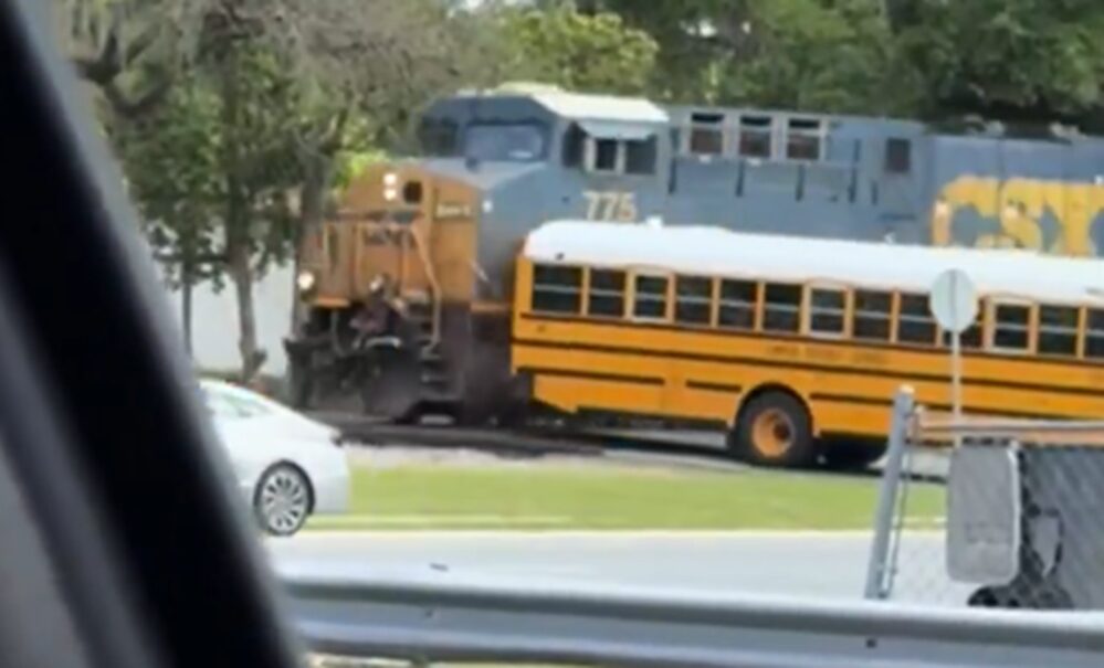 Bus-Train FL Simter co, FL