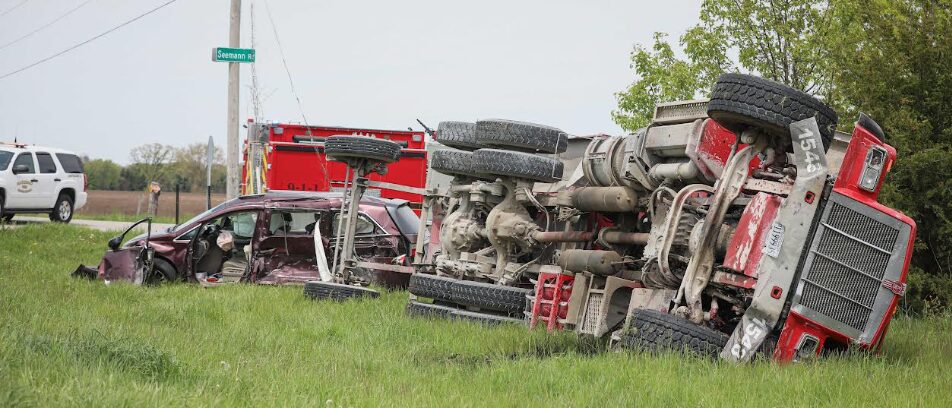 Cement truck uinon 3